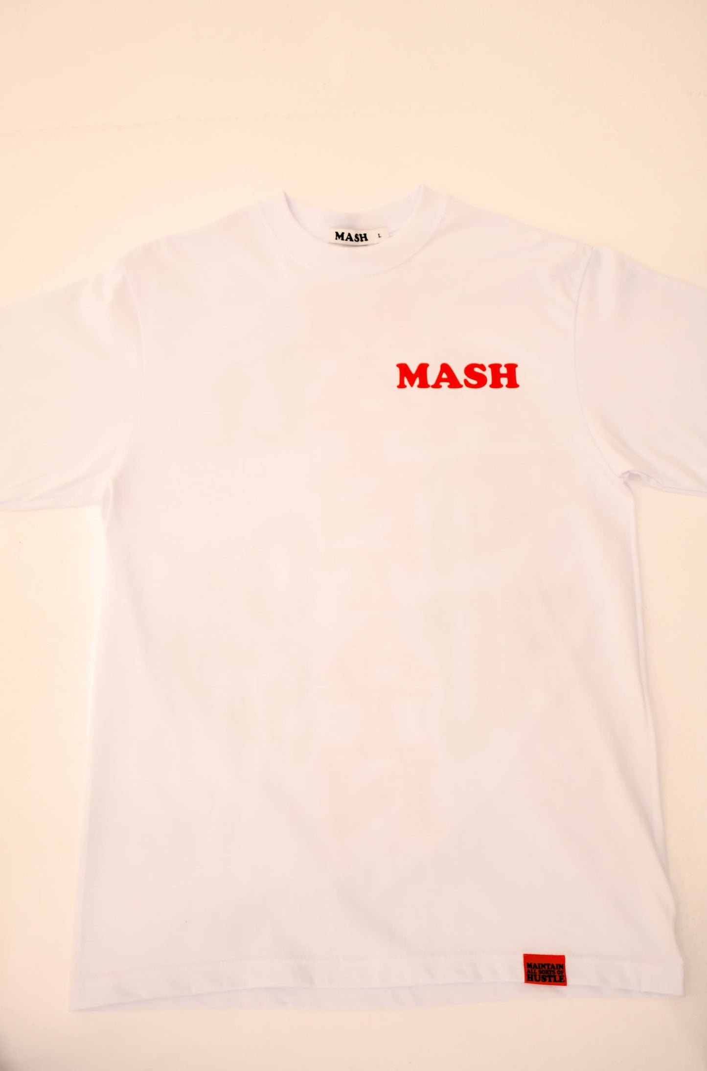 "’MASH’ MONEY SIGN" TEE (WHITE/RED)